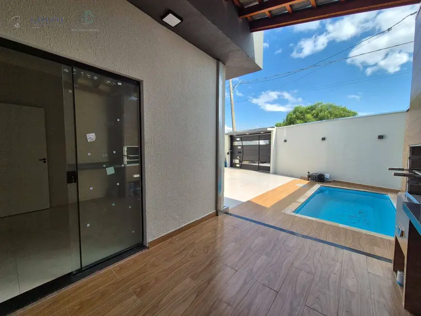 Foto 4 de Casa com 3 quartos à venda, 98m2 em Pindamonhangaba - SP