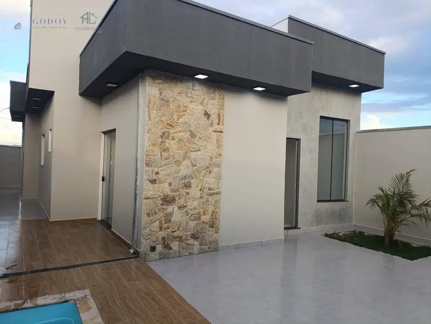 Foto 1 de Casa com 3 quartos à venda, 98m2 em Pindamonhangaba - SP