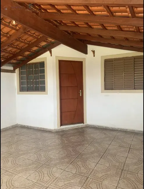 Foto 3 de Casa com 2 quartos à venda, 70m2 em Jardim Regina, Pindamonhangaba - SP