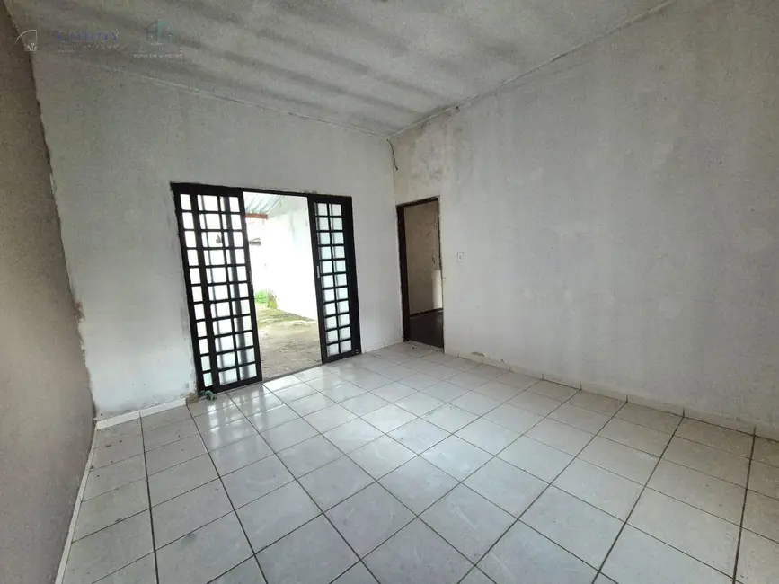 Foto 8 de Casa com 3 quartos à venda, 60m2 em Vila Hepacare, Lorena - SP