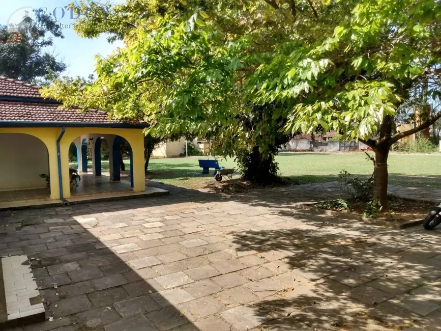 Foto 6 de Sítio / Rancho com 5 quartos para alugar, 2500m2 em Feital, Pindamonhangaba - SP