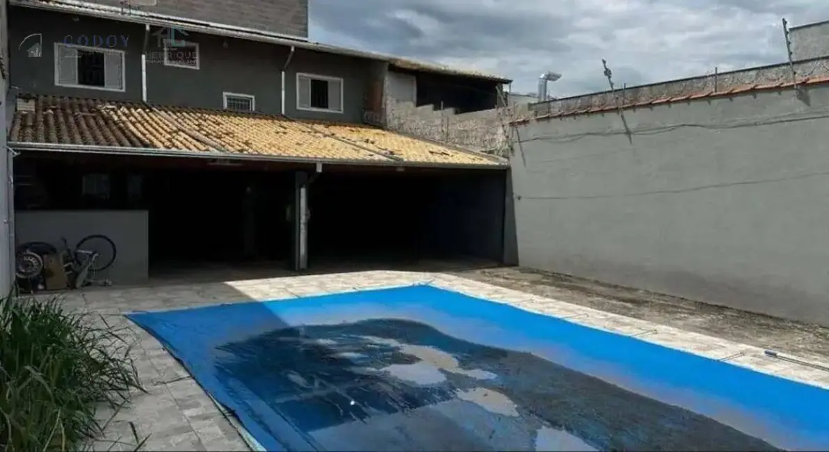 Foto 3 de Casa com 2 quartos à venda, 250m2 em Vitória Vale II, Pindamonhangaba - SP