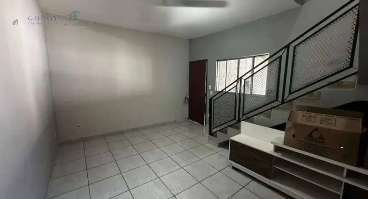 Foto 7 de Casa com 2 quartos à venda, 250m2 em Vitória Vale II, Pindamonhangaba - SP