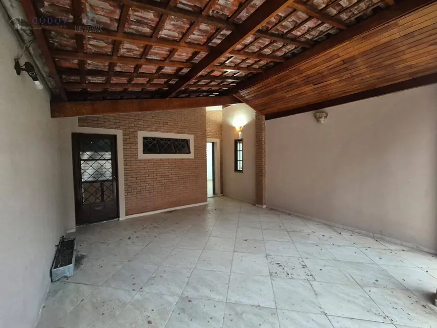 Foto 5 de Casa com 5 quartos à venda, 210m2 em São Benedito, Pindamonhangaba - SP