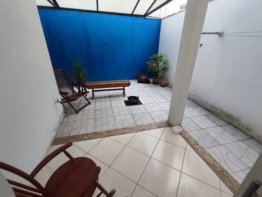 Foto 9 de Sobrado com 3 quartos à venda, 114m2 em Residencial Jardim Aurora, Pindamonhangaba - SP