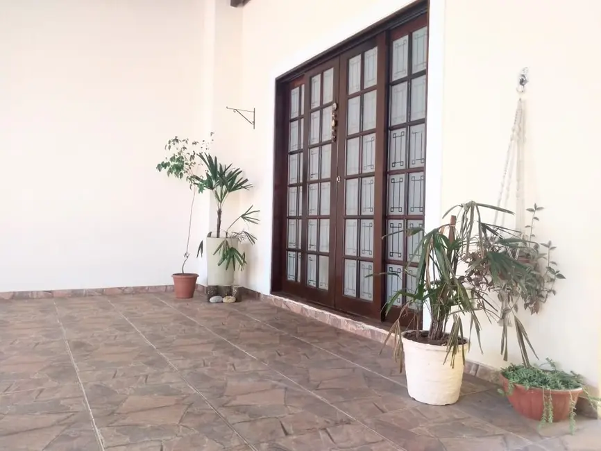 Foto 3 de Sobrado com 4 quartos à venda, 240m2 em Bosque da Princesa, Pindamonhangaba - SP