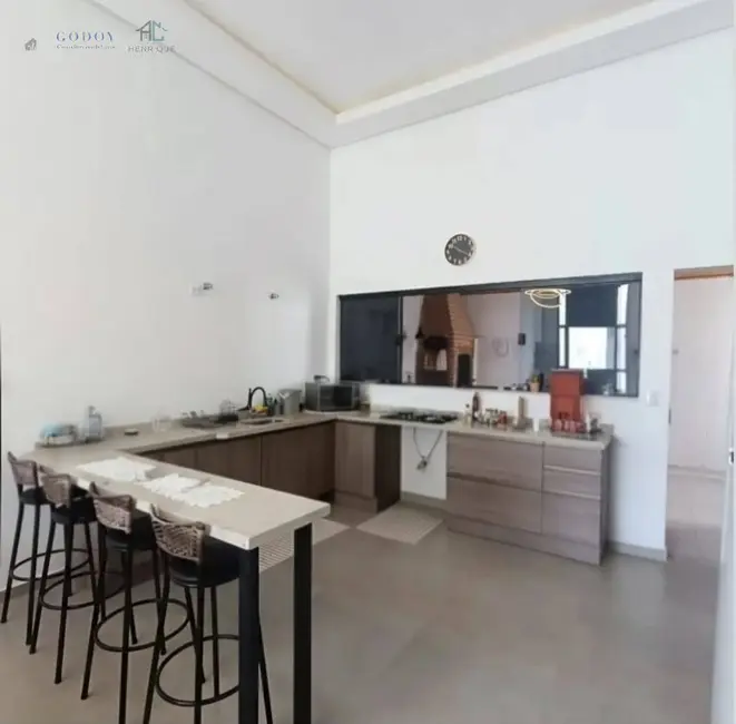 Foto 2 de Casa com 3 quartos à venda, 88m2 em Pindamonhangaba - SP