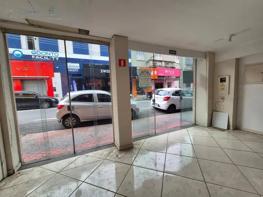 Foto 3 de Sala Comercial para alugar, 89m2 em Centro, Pindamonhangaba - SP