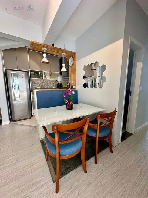 Foto 2 de Apartamento com 3 quartos à venda, 68m2 em Sao Jose Dos Campos - SP