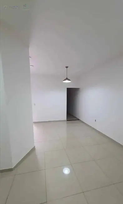 Foto 2 de Casa com 2 quartos à venda, 125m2 em Comercial e Residencial Jardim Mariana, Pindamonhangaba - SP