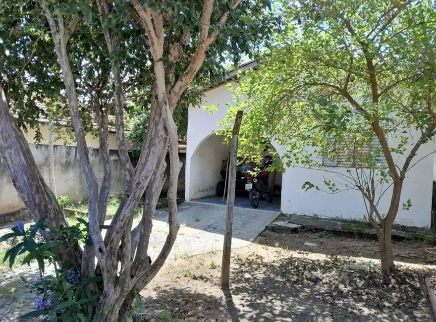 Foto 1 de Casa com 4 quartos à venda, 300m2 em Loteamento Jardim Imperial, Pindamonhangaba - SP