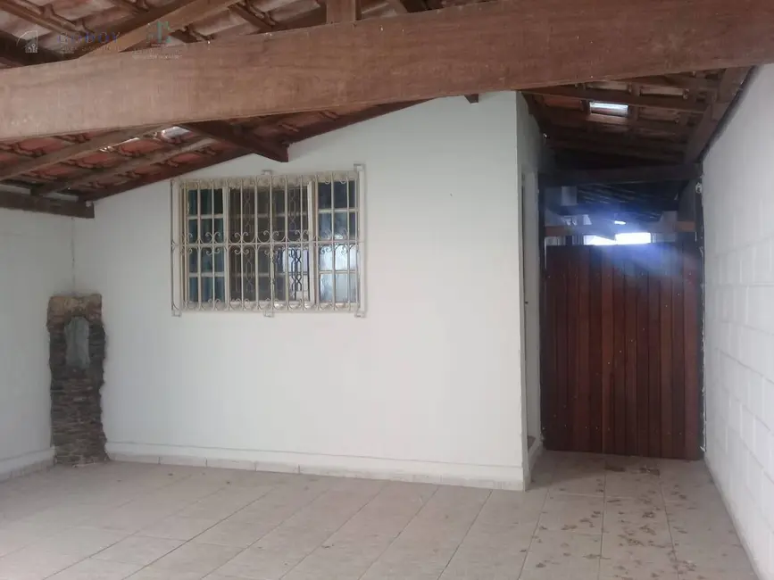 Foto 1 de Casa com 2 quartos à venda, 104m2 em Comercial e Residencial Jardim Mariana, Pindamonhangaba - SP