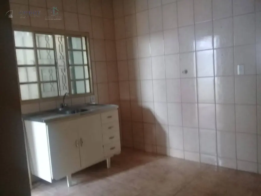Foto 4 de Casa com 2 quartos à venda, 104m2 em Comercial e Residencial Jardim Mariana, Pindamonhangaba - SP