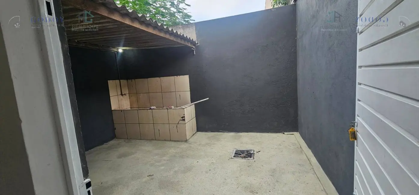 Foto 7 de Sala Comercial para alugar, 100m2 em Residencial Mombaça I, Pindamonhangaba - SP