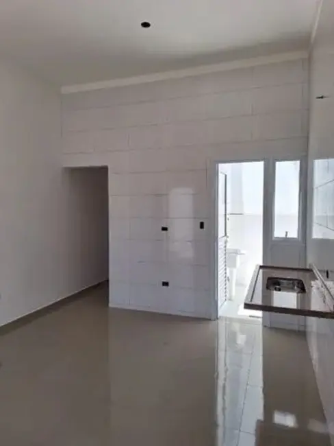 Foto 3 de Casa com 2 quartos à venda, 62m2 em Pindamonhangaba - SP