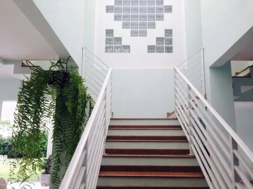 Foto 9 de Casa com 4 quartos à venda e para alugar, 435m2 em Pindamonhangaba - SP