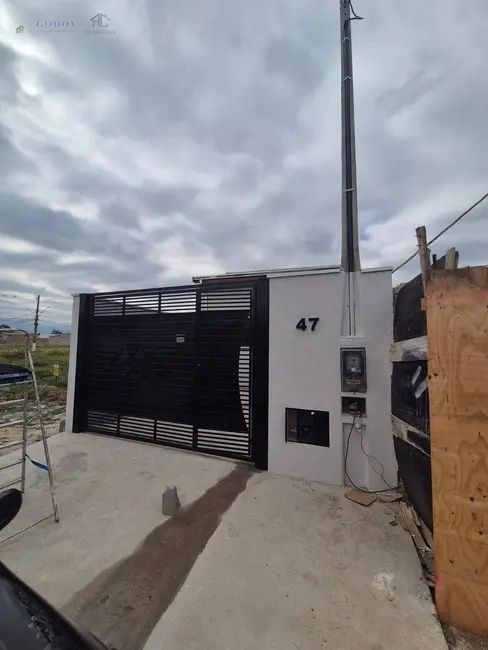 Foto 1 de Casa com 2 quartos à venda, 125m2 em Conjunto Habitacional Terra dos Ipês, Pindamonhangaba - SP