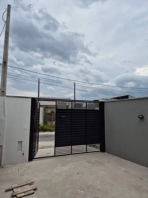 Foto 2 de Casa com 2 quartos à venda, 125m2 em Conjunto Habitacional Terra dos Ipês, Pindamonhangaba - SP