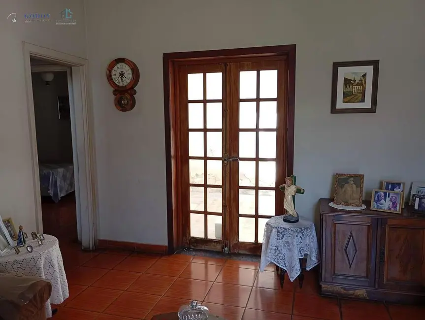 Foto 7 de Casa com 3 quartos à venda, 500m2 em Pindamonhangaba - SP