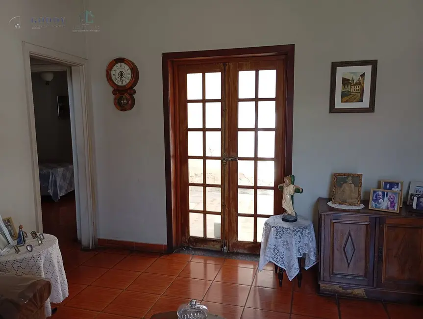 Foto 6 de Casa com 3 quartos à venda, 500m2 em Pindamonhangaba - SP
