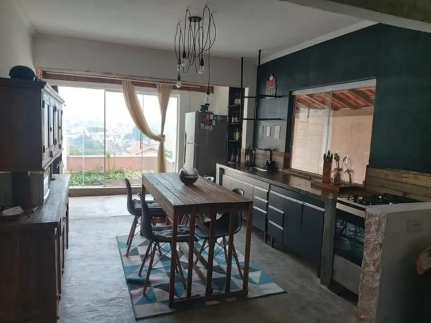 Foto 1 de Casa com 2 quartos à venda, 100m2 em Morada dos Nobres, Taubate - SP