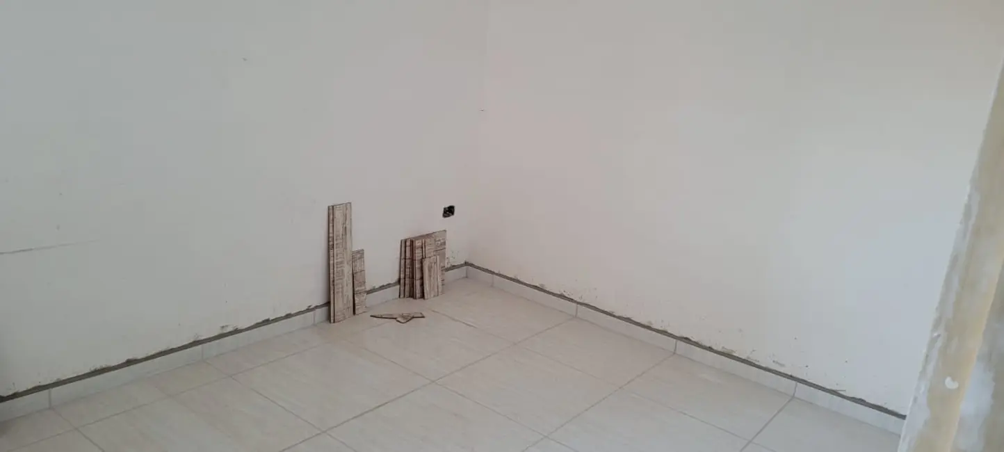 Foto 6 de Casa com 2 quartos à venda, 62m2 em Residencial e Comercial Portal dos Eucaliptos, Pindamonhangaba - SP