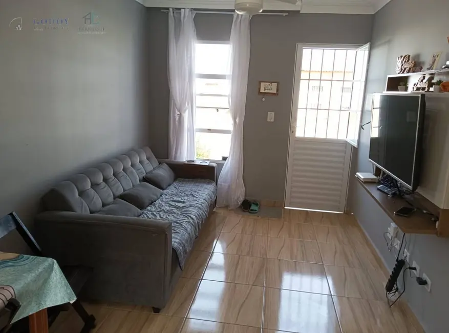 Foto 4 de Casa de Condomínio com 2 quartos à venda, 44m2 em Loteamento Industrial Água Preta, Pindamonhangaba - SP