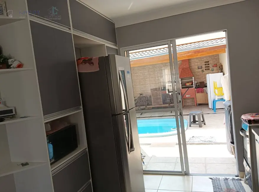 Foto 1 de Casa de Condomínio com 2 quartos à venda, 44m2 em Loteamento Industrial Água Preta, Pindamonhangaba - SP