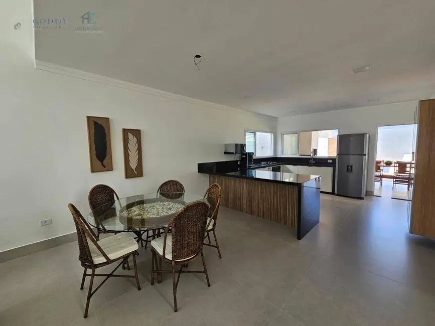 Foto 8 de Casa de Condomínio com 4 quartos à venda, 236m2 em Ubatuba - SP