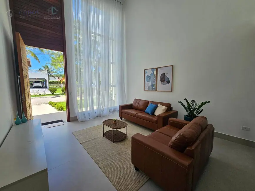 Foto 5 de Casa de Condomínio com 4 quartos à venda, 236m2 em Ubatuba - SP