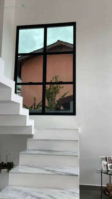 Foto 6 de Casa de Condomínio com 4 quartos à venda, 310m2 em Ubatuba - SP