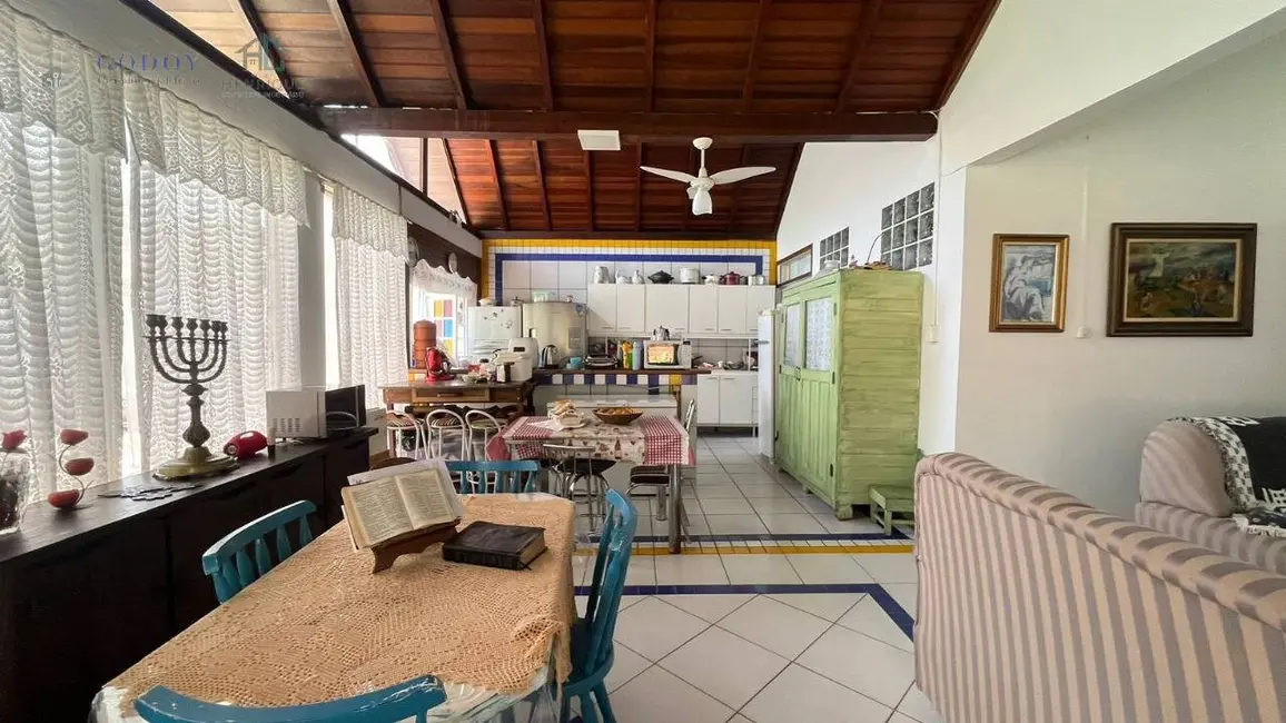 Foto 4 de Casa com 3 quartos à venda, 148m2 em Bertioga - SP