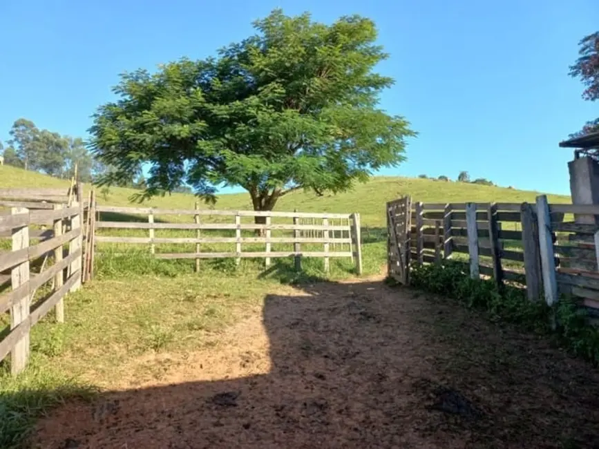 Foto 3 de Chácara à venda, 121000m2 em Sao Luiz Do Paraitinga - SP