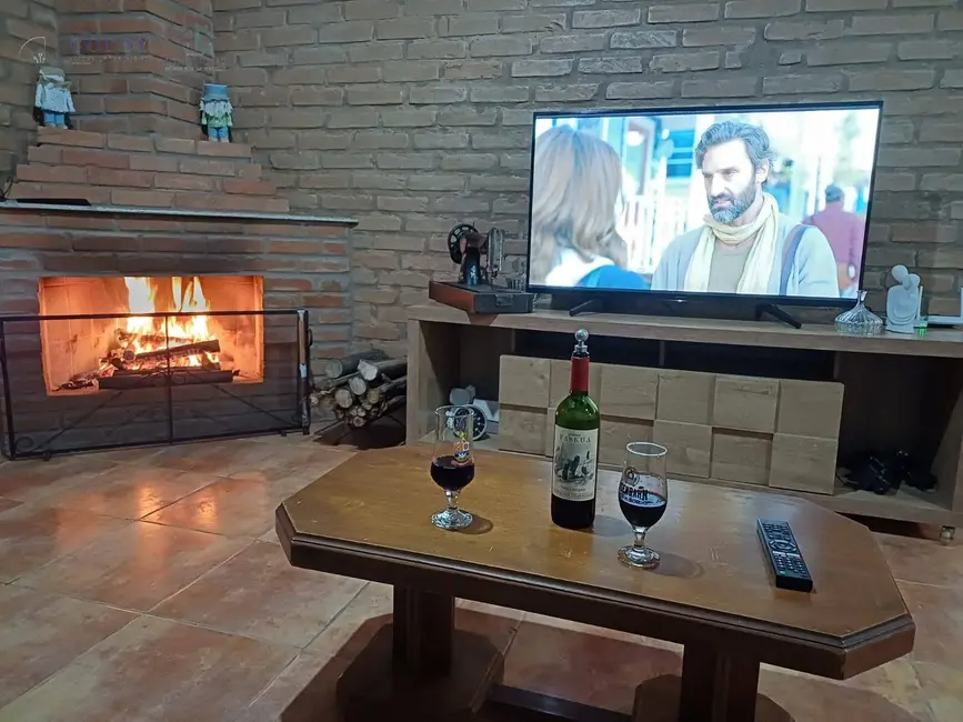 Foto 4 de Chácara com 2 quartos à venda, 24000m2 em Vila Caetano, Taubate - SP