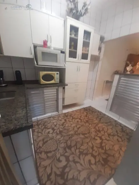 Foto 2 de Casa com 3 quartos para alugar, 112m2 em Centro, Taubate - SP
