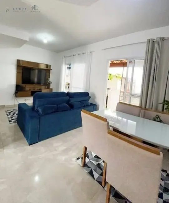 Foto 2 de Sobrado com 3 quartos à venda, 86m2 em Loteamento Industrial Água Preta, Pindamonhangaba - SP