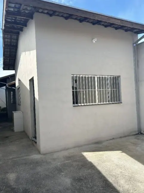 Foto 9 de Casa com 2 quartos à venda, 65m2 em Residencial Mantiqueira, Pindamonhangaba - SP