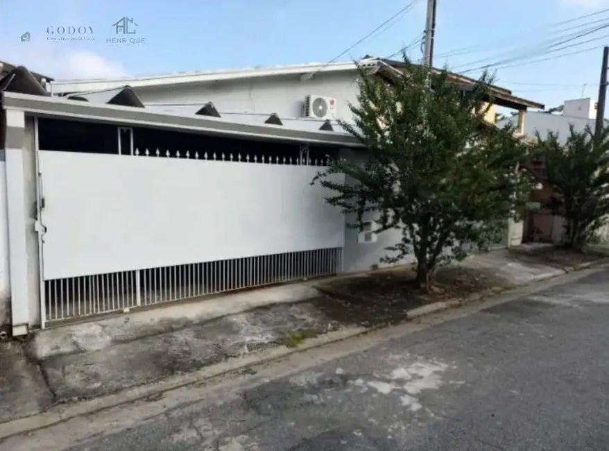 Foto 1 de Casa com 3 quartos à venda, 127m2 em Chácara da Galega, Pindamonhangaba - SP