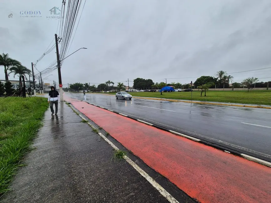 Foto 1 de Terreno / Lote à venda, 1700m2 em Condominio Residencial Real Ville, Pindamonhangaba - SP