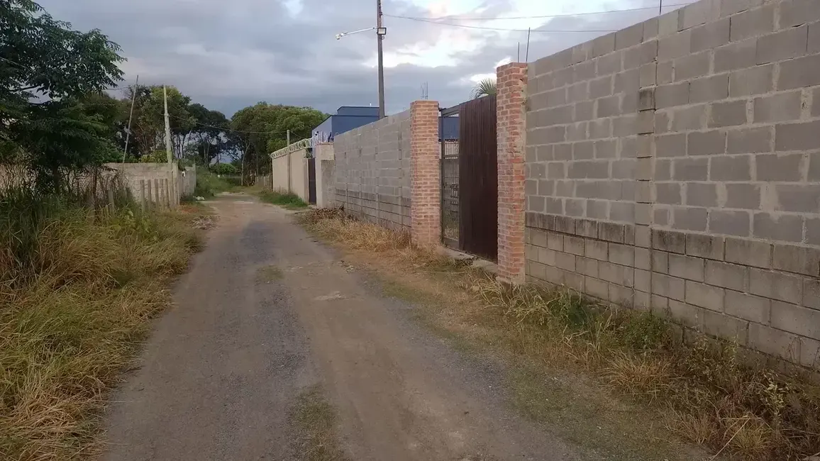 Foto 1 de Chácara à venda, 2000m2 em Vila São Benedito, Pindamonhangaba - SP