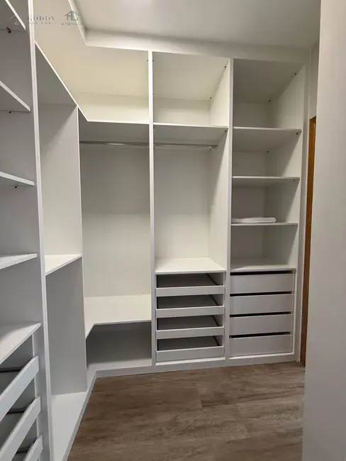 Foto 8 de Casa de Condomínio com 3 quartos à venda, 148m2 em Morada dos Nobres, Taubate - SP