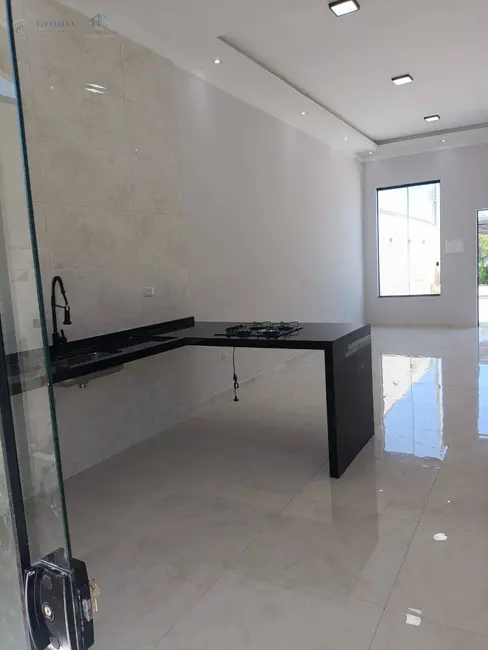 Foto 2 de Casa com 3 quartos à venda, 180m2 em Pindamonhangaba - SP