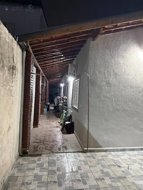 Foto 3 de Casa com 2 quartos à venda, 132m2 em Residencial e Comercial Cidade Morumbi, Pindamonhangaba - SP