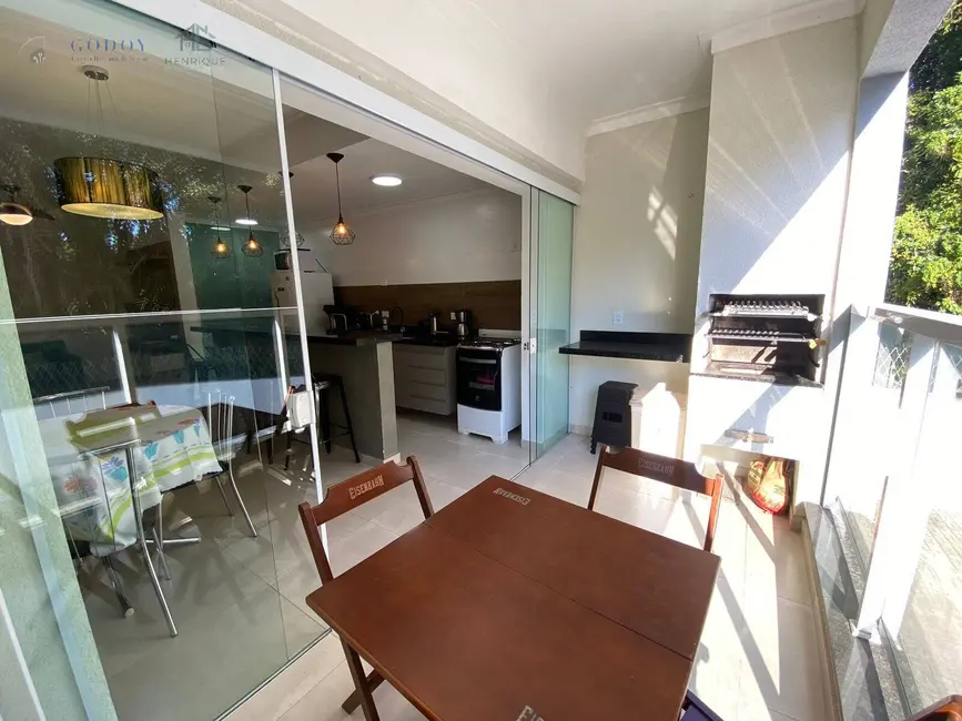 Foto 1 de Apartamento com 2 quartos à venda, 65m2 em Ubatuba - SP