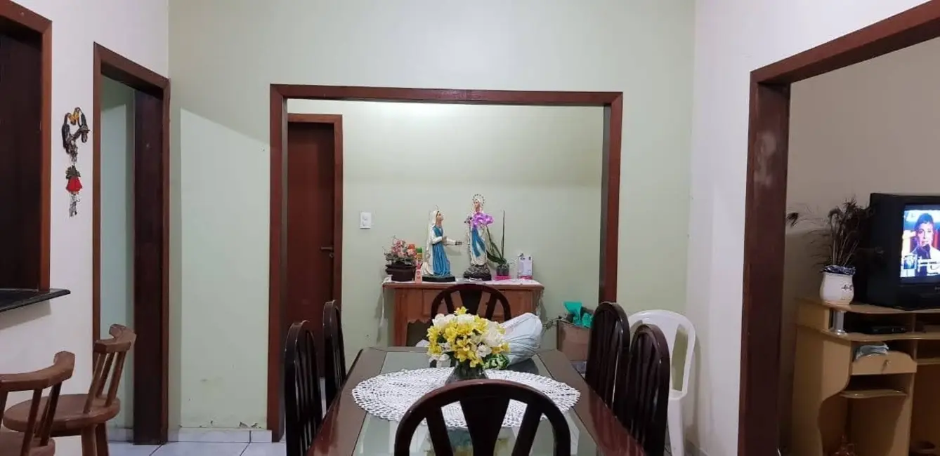 Foto 6 de Chácara com 2 quartos à venda, 170m2 em Pindamonhangaba - SP