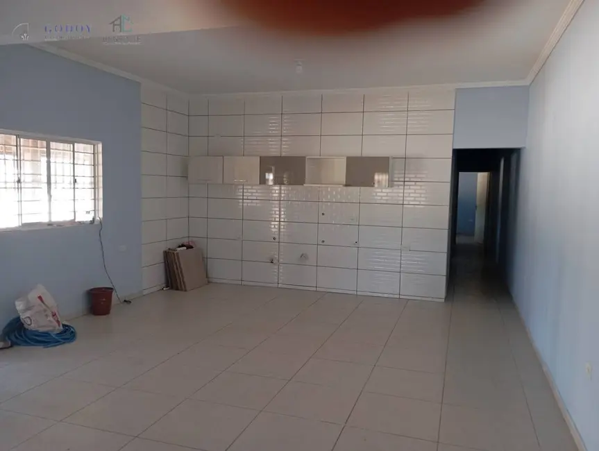 Foto 9 de Casa com 2 quartos à venda, 1000m2 em Parque Shangri-lá, Pindamonhangaba - SP