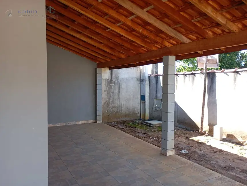 Foto 5 de Casa com 2 quartos à venda, 1000m2 em Parque Shangri-lá, Pindamonhangaba - SP