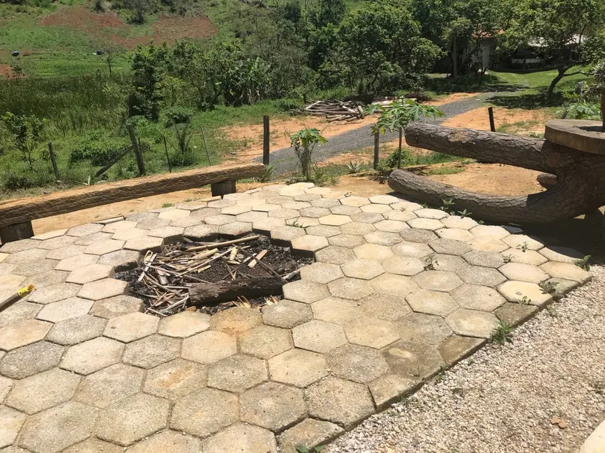 Foto 4 de Sítio / Rancho com 1 quarto à venda, 9m2 em Pindamonhangaba - SP