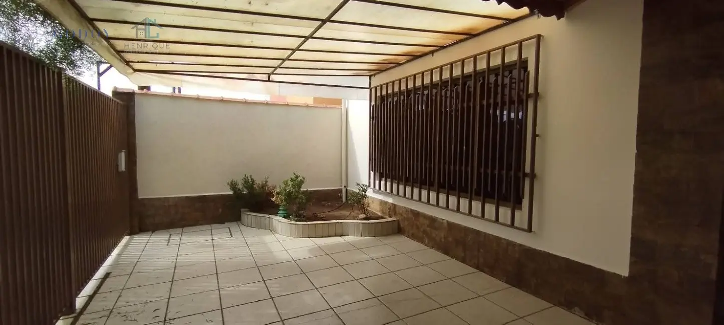 Foto 1 de Casa com 2 quartos à venda em Esplanada Santa Terezinha, Taubate - SP