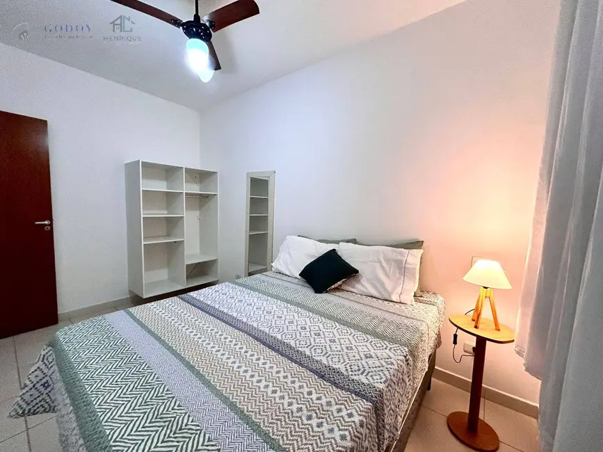 Foto 2 de Apartamento com 2 quartos à venda, 60m2 em Ubatuba - SP